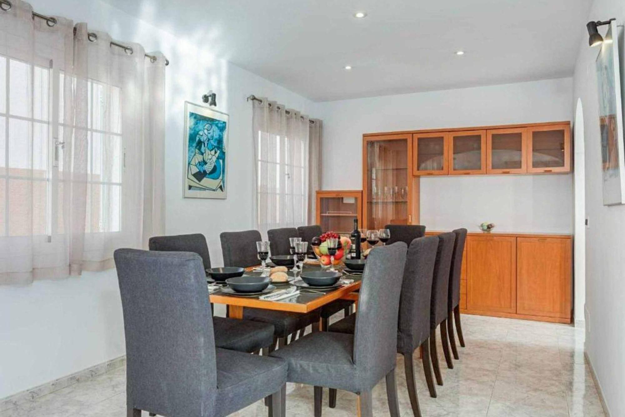 Retama Villa